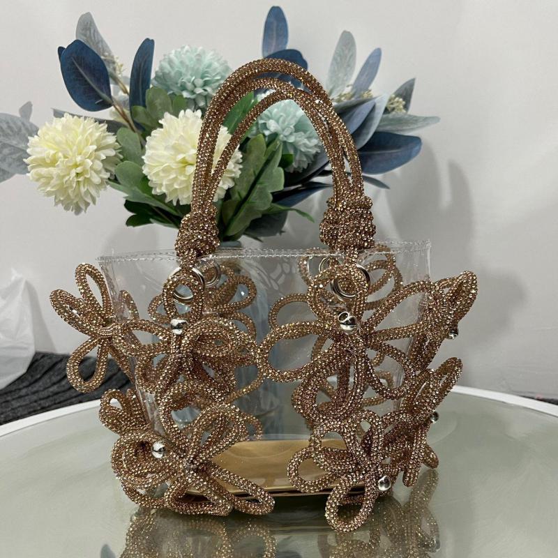 High End Aristocratic Luxury B - Flower Girl Basket 评论和价格